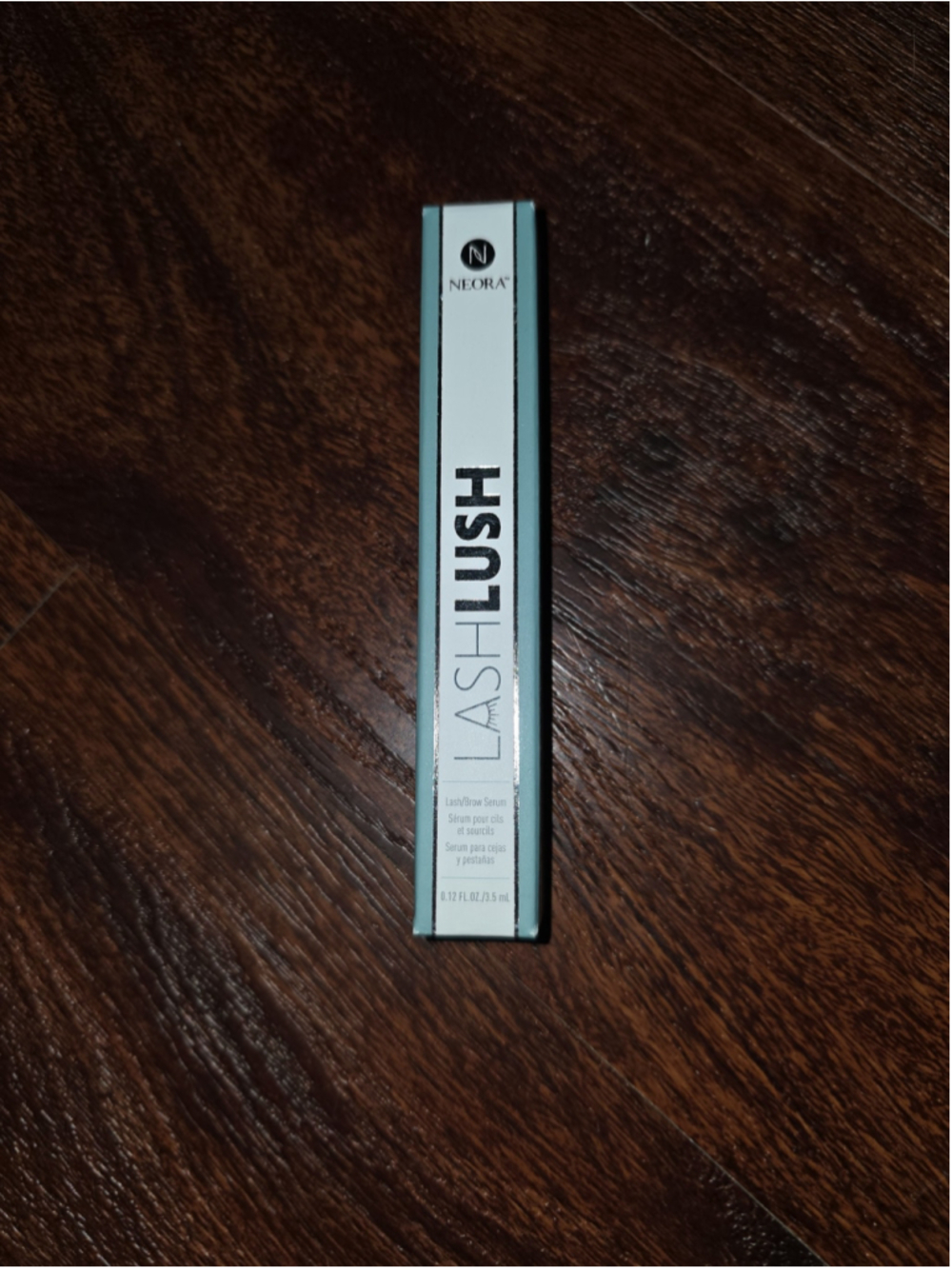 Neora‎ Lash LashLush Eyelash serum NEW